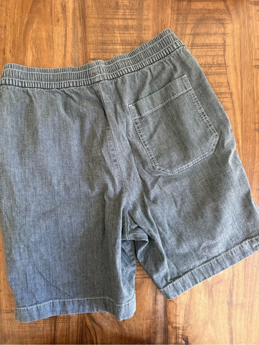 Uniqlo lightweight flat